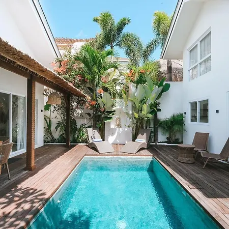 Sun & Moon Villa Canggu  Exterior photo